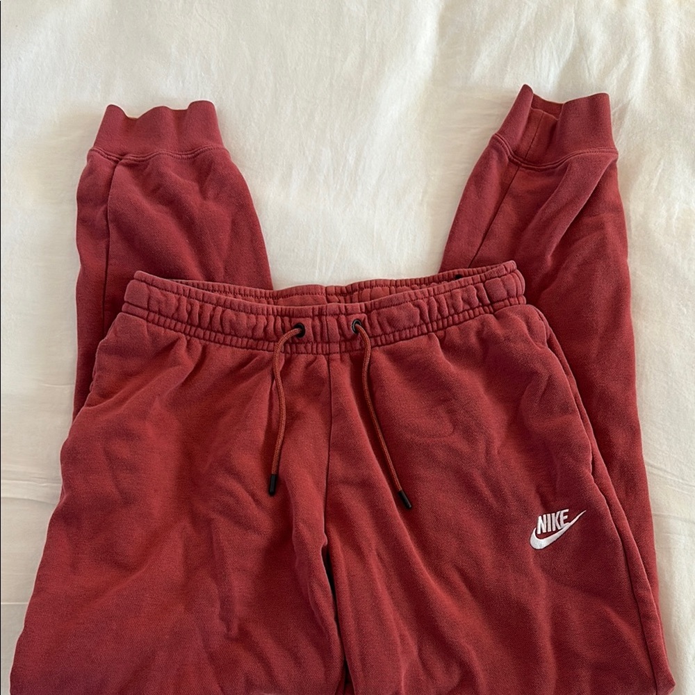 Nike Joggers